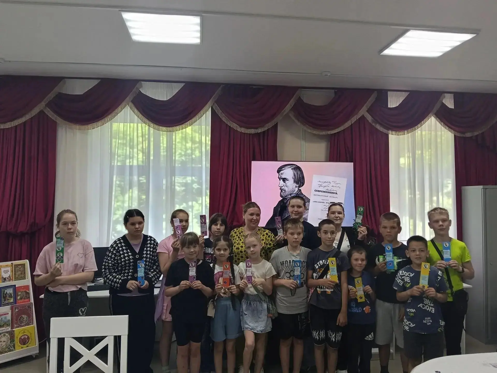10.06.2026 "В гостях у деда Правоведа".

Девятый день в лагере «Солнышко» прошел по теме «В гостях у