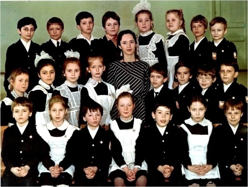 Вы согласны с мнением, что в СССР было самое лучшее образование в мире? 🥹
В Советском Союзе среднес