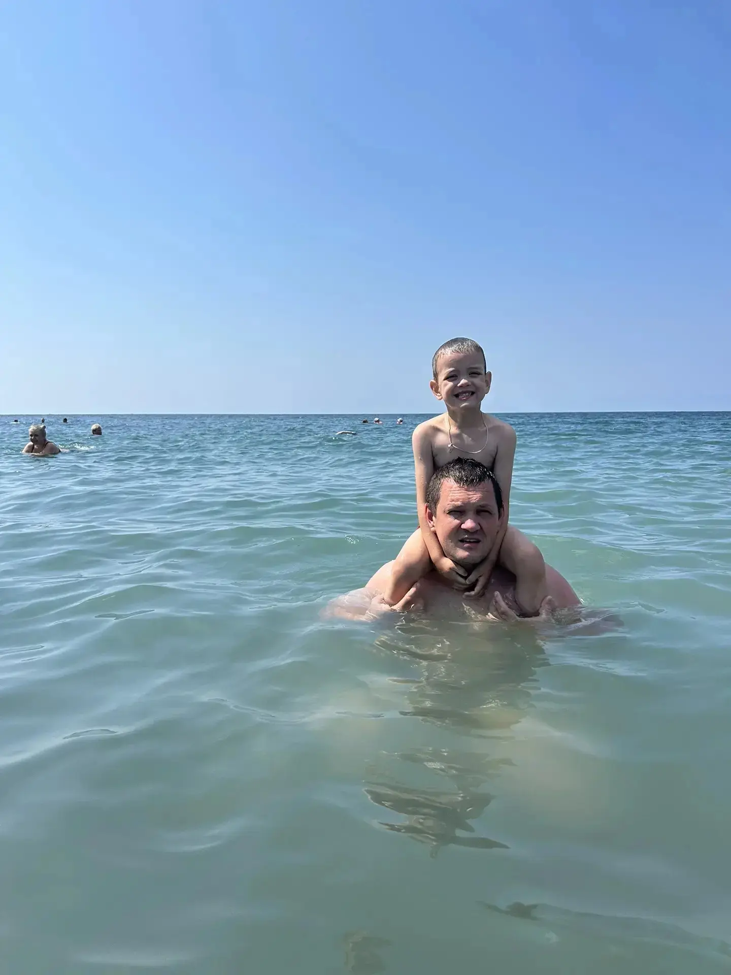 Рубрика "Пока все дома"
🌊 Этим летом семья Шевцовых из группы "Уточка"  подарили своим детям - Кири