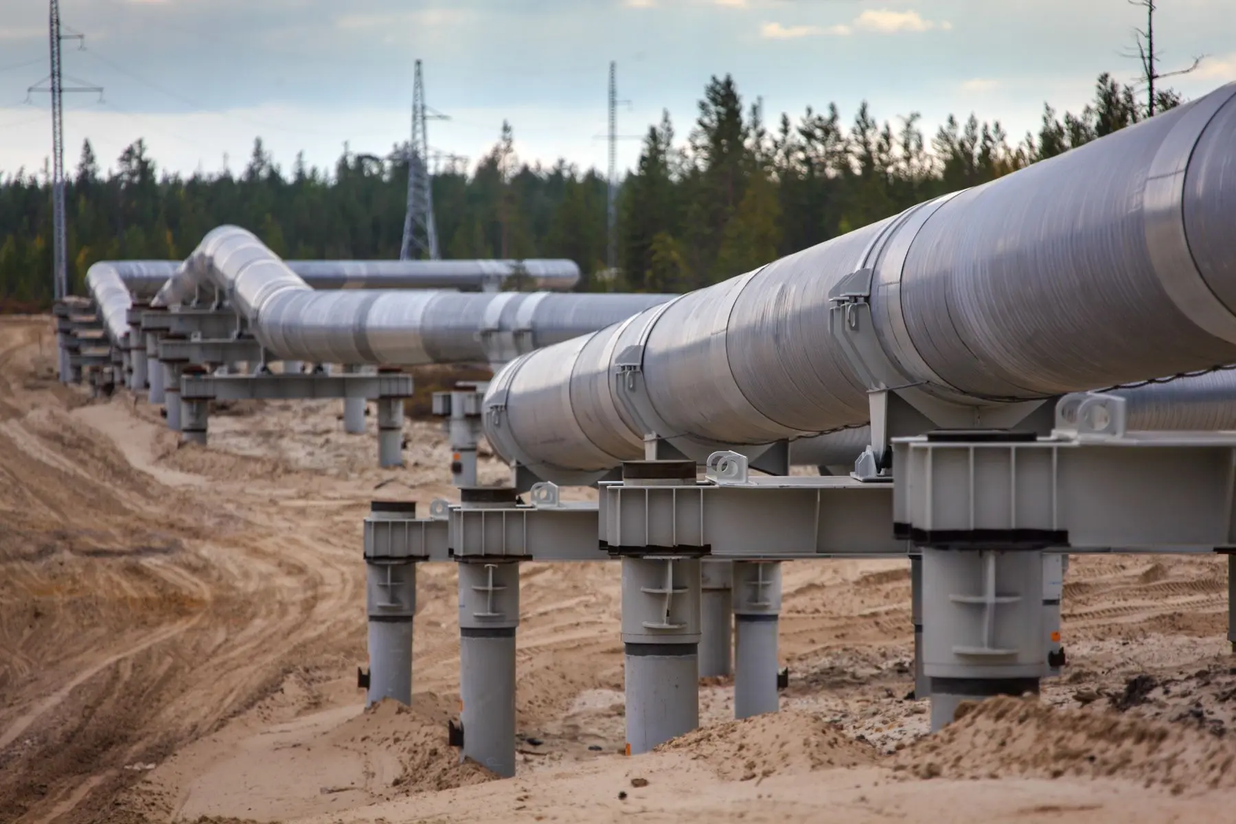 Турция придумала, как построить нефтепровод в Европу за счет НАТО  Турция предложила НАТО построить 