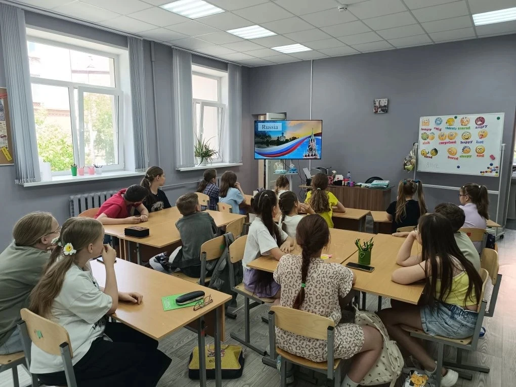 🌿 Летняя краткосрочная программа "English is fun" (педагог Кузнецова К. В.) подарила нашим ребятам 