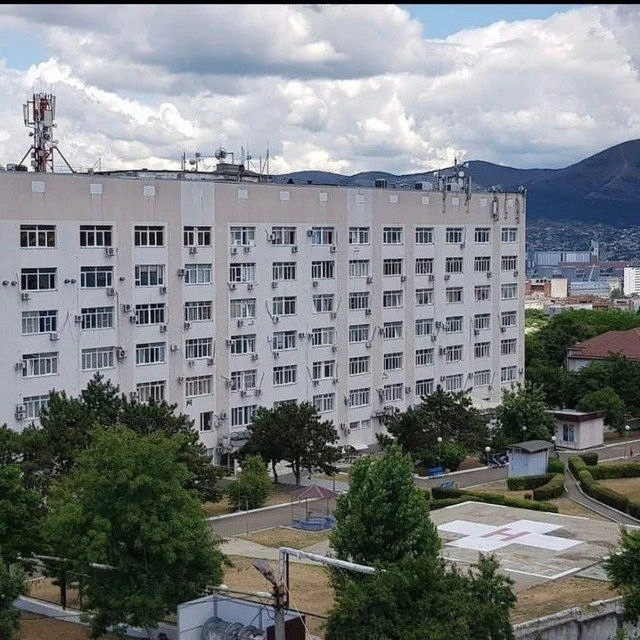 В больнице Новороссийска остаются 12 пострадавших в результате атаки БПЛА.