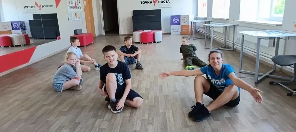 Сегодня в летнем лагере «Чайка» день был наполнен играми и развлечениями.

Ребята познакомились с иг