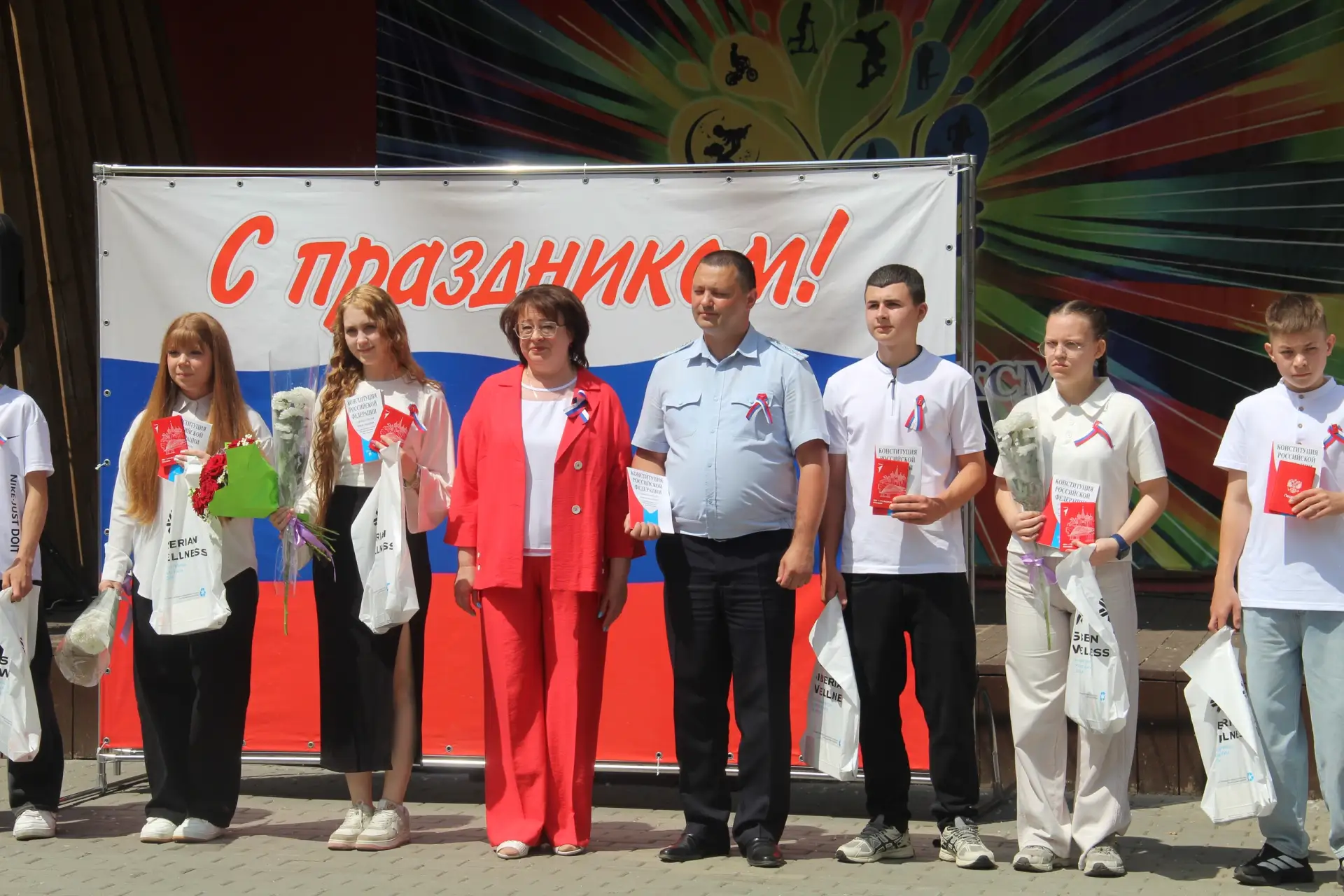 12 июня Сасовский округ по-настоящему объединил людей — праздник вышел душевным и всенародным.
В пар