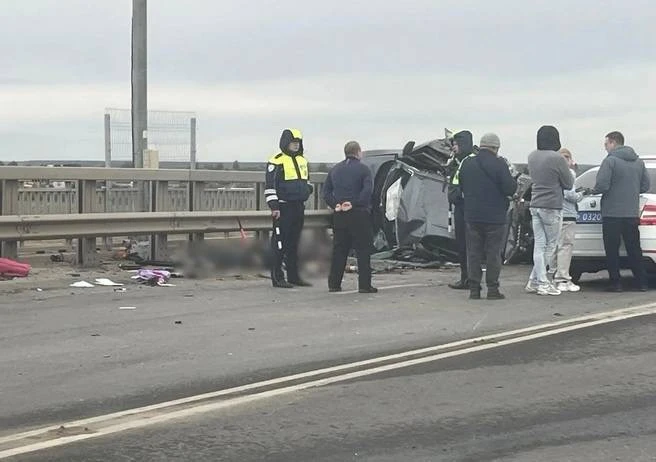 В Рязани Range Rover врезался в Kia Soul — погибли два человека