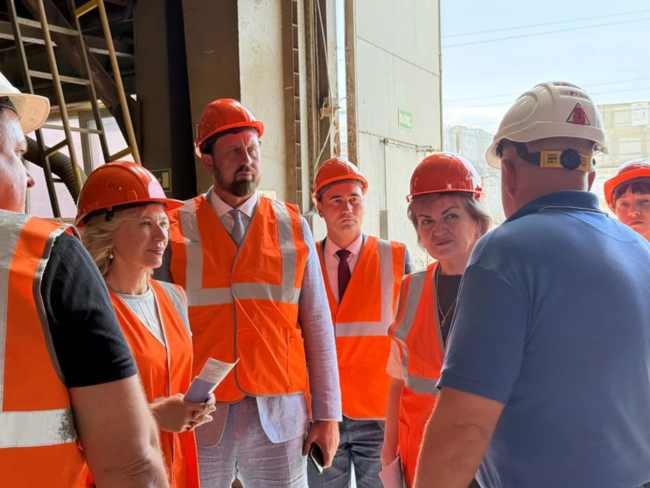 #Власть