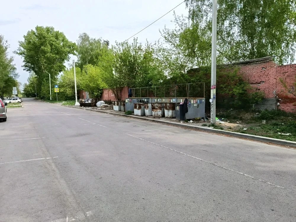 Площадка на Дружном, 13