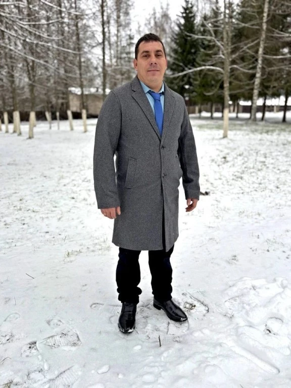 👦 Антон, 34 лет
📍 Санкт-Петербург

📝 Общение

Ищи меня в боте 👇
🍷 МОЖНАЛИЗА — твой бот знакомст