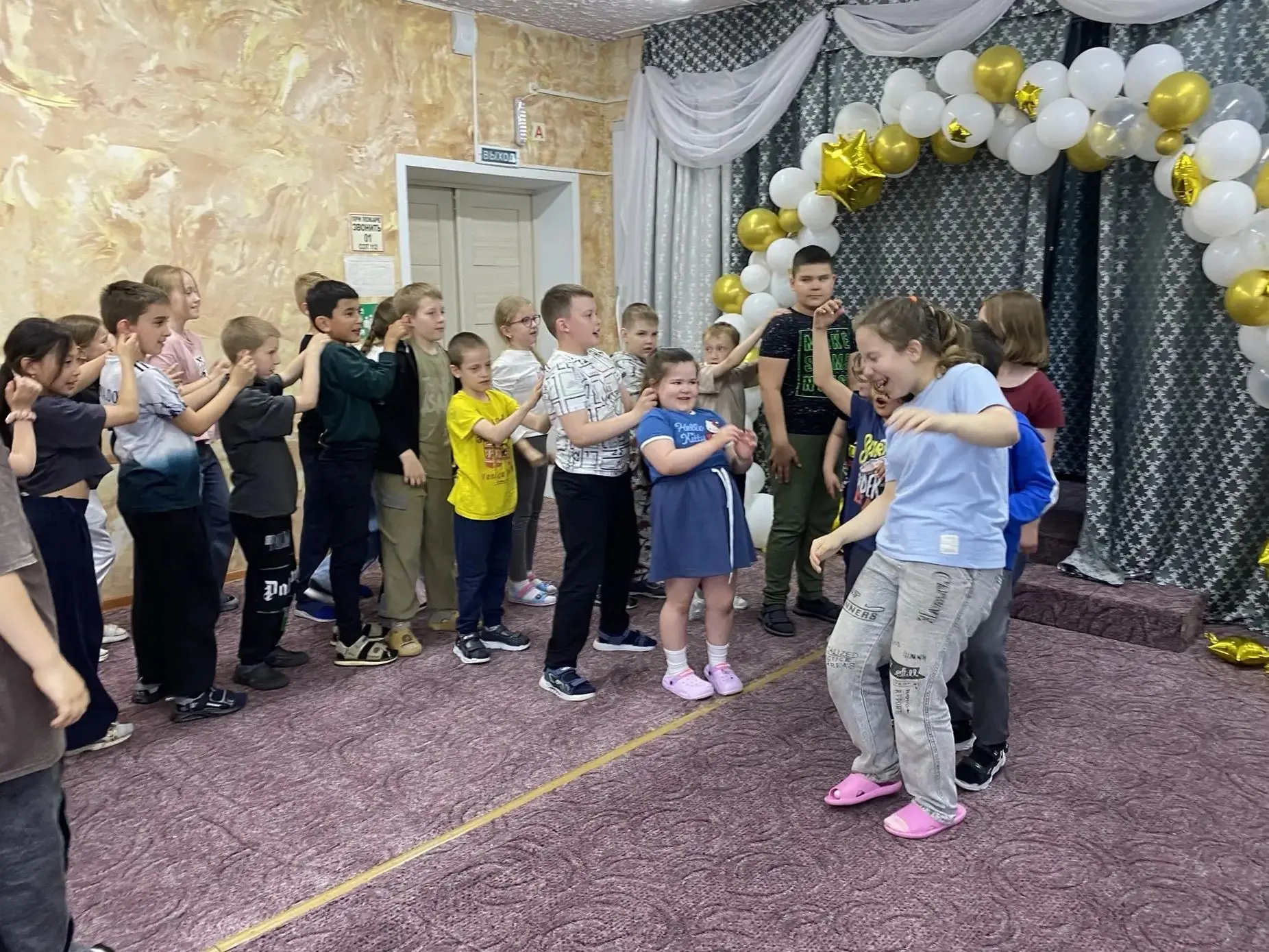 Восьмой день – День юмора и фантазии.