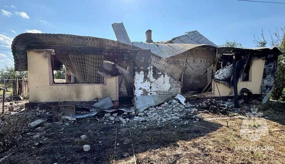 В Энгельсском районе Саратовской области произошел серьезный пожар в жилом доме