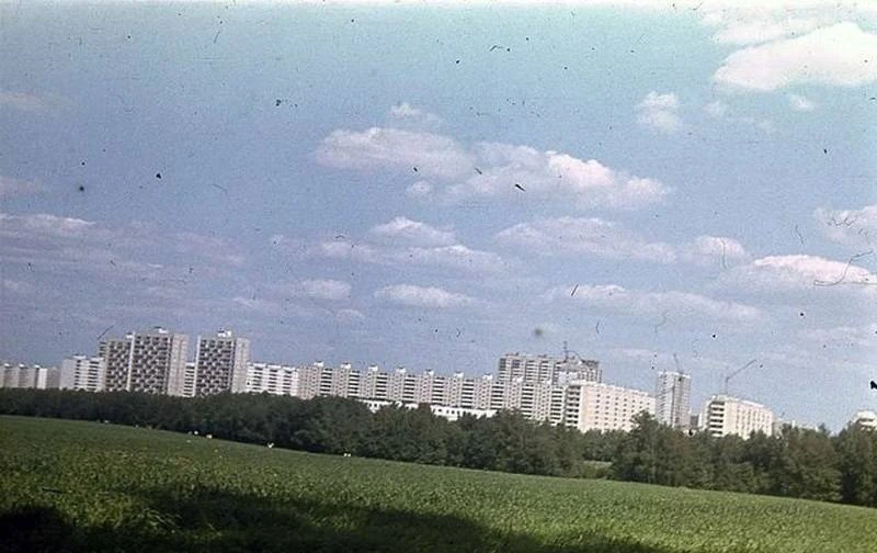 🌾 Поле за Днепропетровской улицей