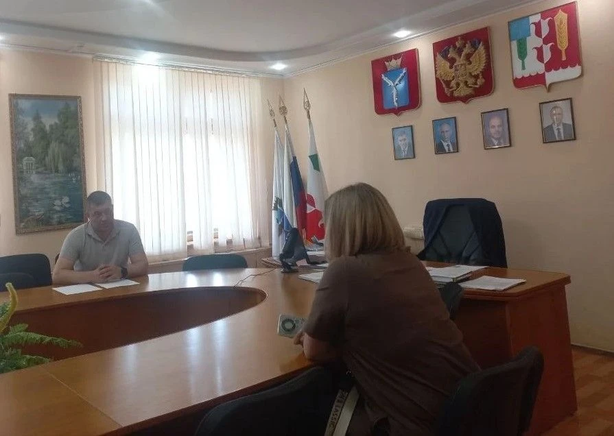 Начальник управления ветеринарии Правительства Саратовской области Алексей Балалаев провел прием гра