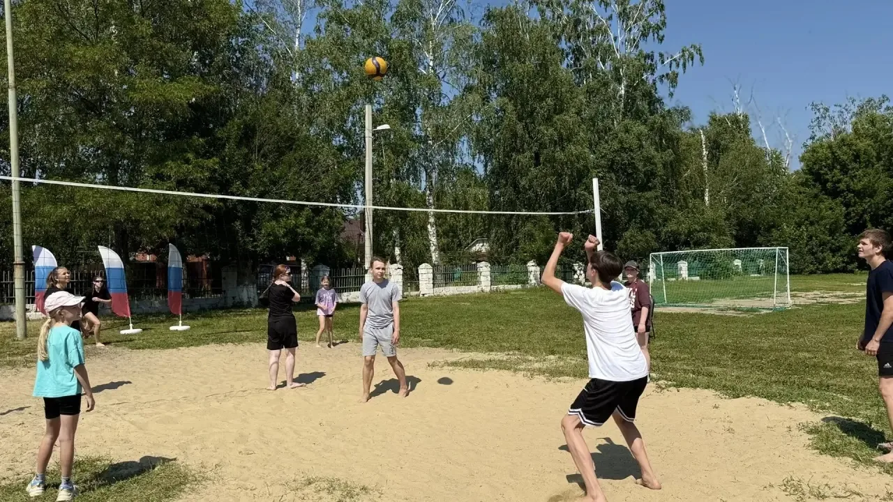 ⛳️🏐На стадионе Спортивной школы Жердевского муниципального округа впервые прошли соревнования по пл