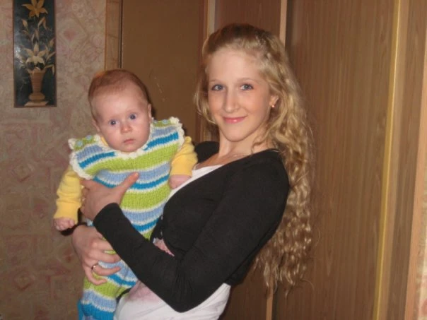 Нашла фото, где Димка совсем маленький ☺️