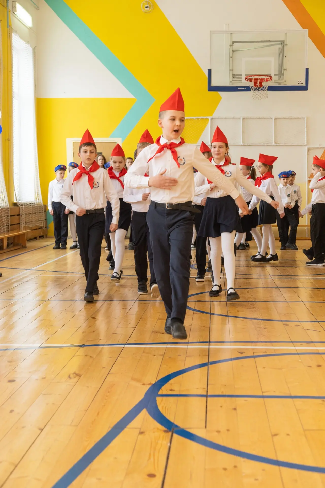 🎵В начальной школе прошёл конкурс «Смотр строя и песни», посвященный Дню Защитника Отечества.    💪В 