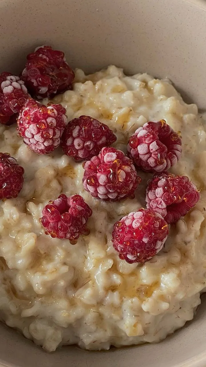 Сколько вкусных и домашних блюд можно приготовить из натурального молока и корта.
