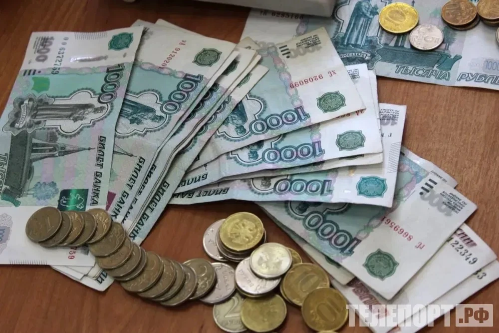 💵Пенсии в октябре: кому удвоят и кому добавят 4%