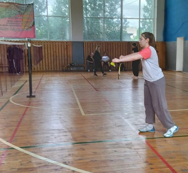 🏸 А когда вы последний раз играли в бадминтон?   Это пост радости за студентов Горского ГАУ и одновр
