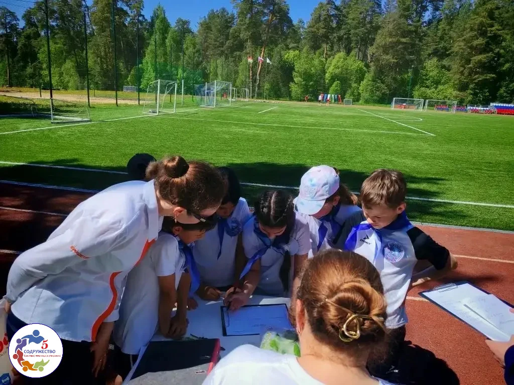 НАШИ «НАСЛЕДНИКИ» — ПЕРВЫЕ!  🏆В День детских общественных организаций на стадионе у ФОКа в Боровске 
