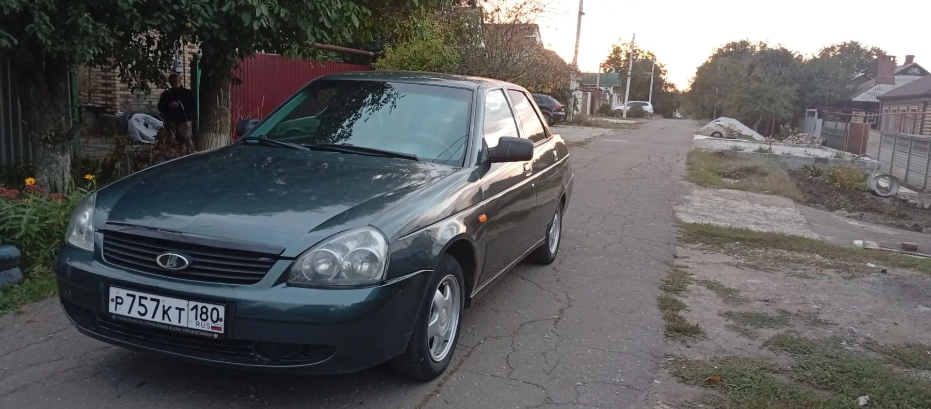 Горловка!!! Продам Приора 2008г мотор 1,6  16 кл авто в  нормальном рабочем состоянии п...