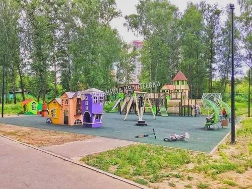 🌳 В Ивантеевке устанавливают три новые детские площадки