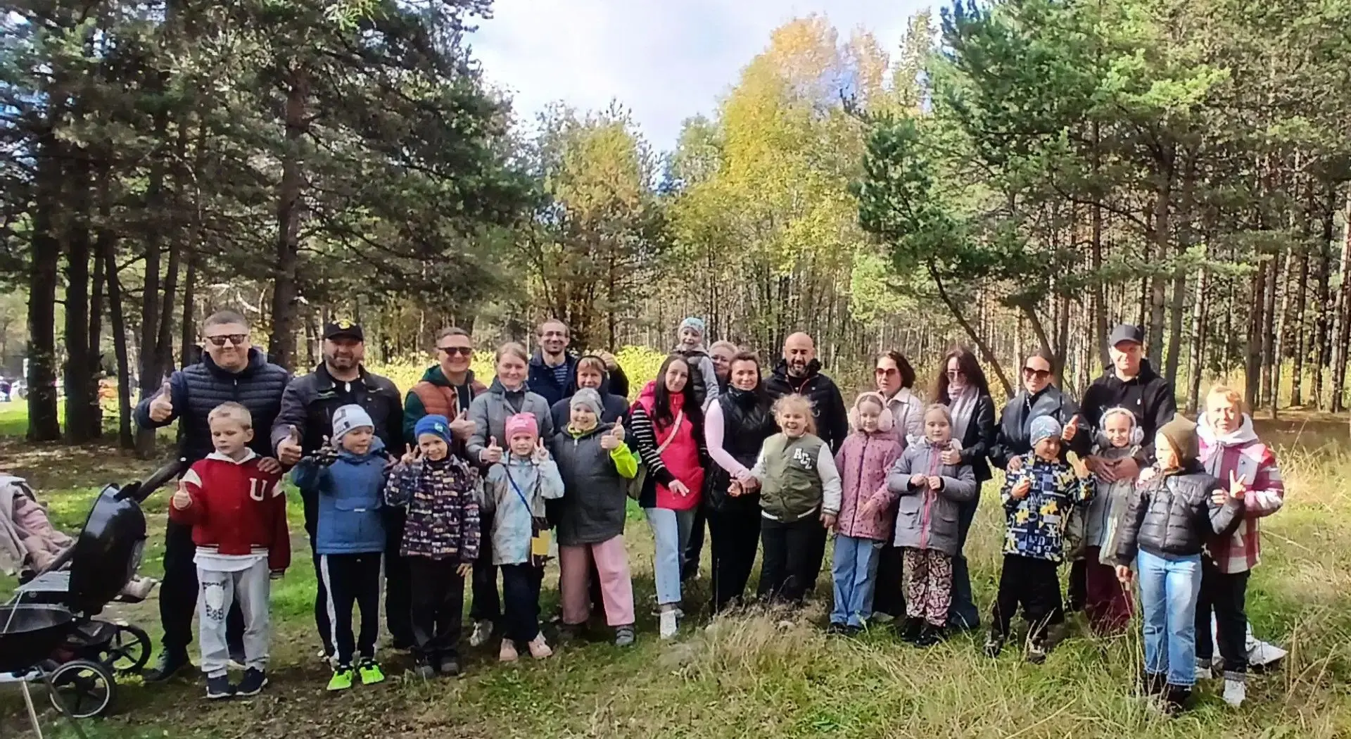 🌱В субботу, 26 сентября, учащиеся 2 «Б» класса вместе с родителями и классным руководи...