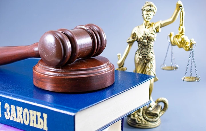 Суд признал гибель вахтовика «Покровского рудника» в ДТП несчастным случаем на производ...