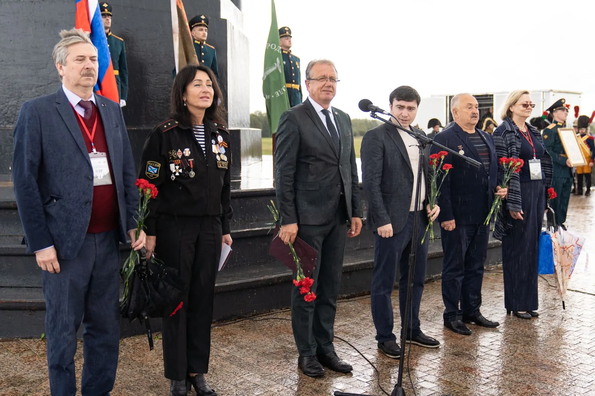 Несмотря на дождь и ветреную погоду, Большие выходные на Бородинском поле состоялись!