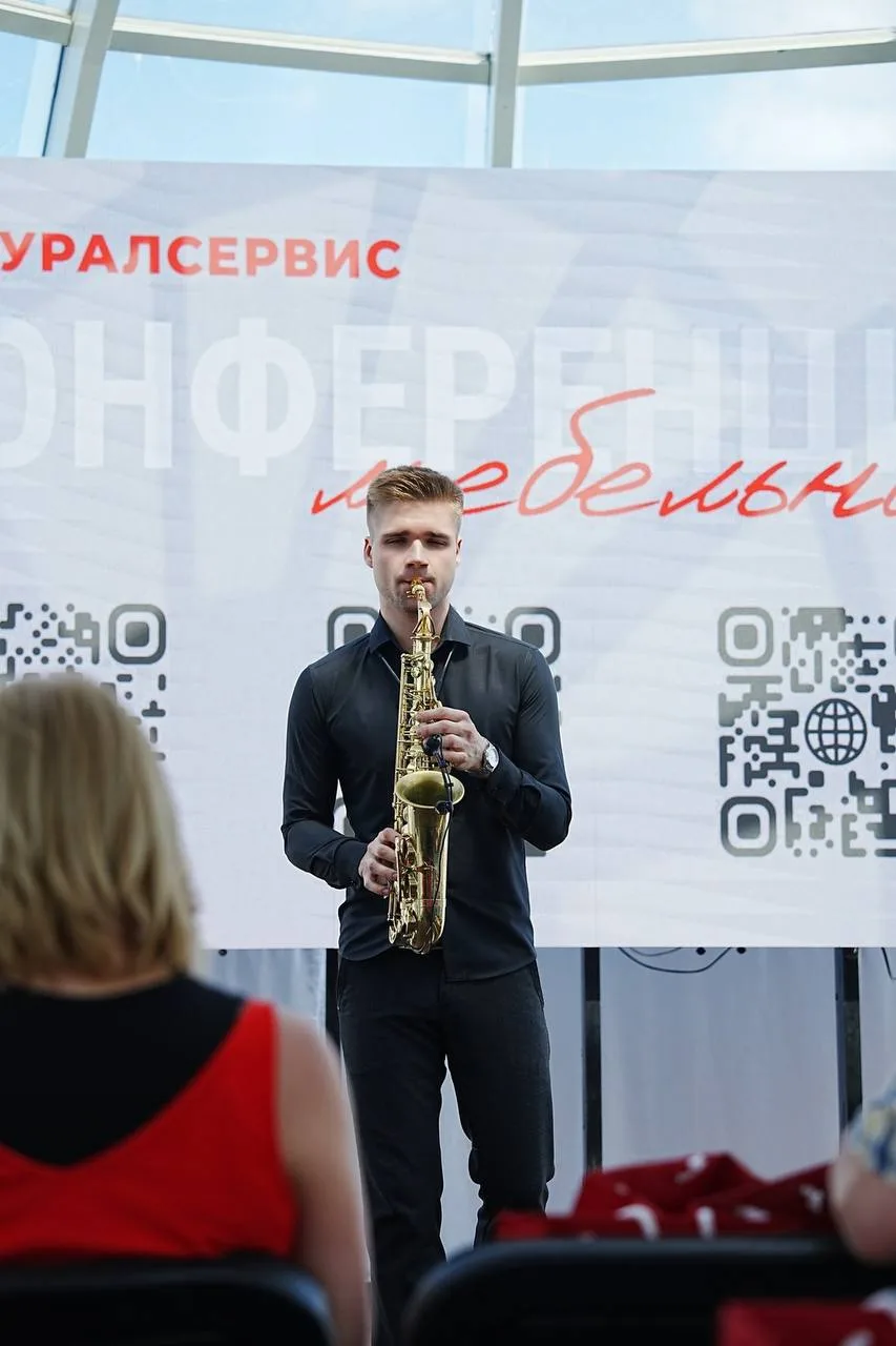 🔥 Самый жаркий ивент года: как мы собрали 100+ профи на крыше Волга Плаза!