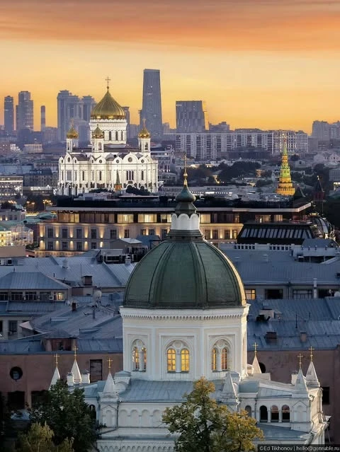 Храм Христа Спасителя и Иоанно-Предтеченский женский монастырь