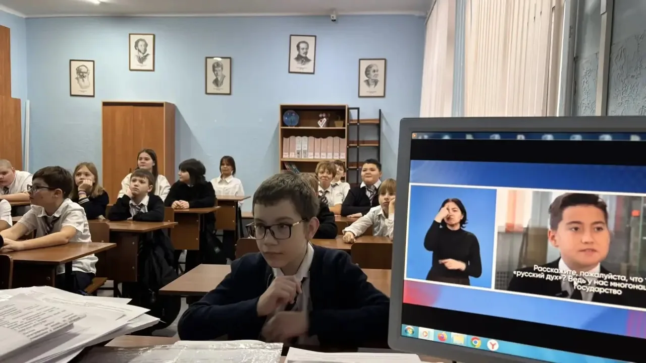 Настоящие герои во все времена — это те, кто встает на защиту своей Родины и совершает подвиг. За св