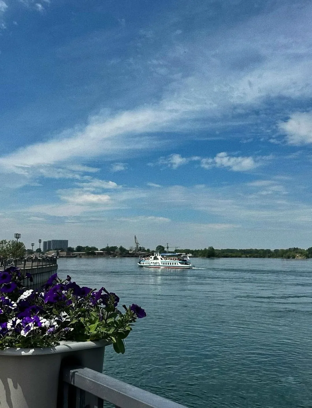 Нижняя набережная⛴🌊⚓️🌸

📸 grudininavalentina