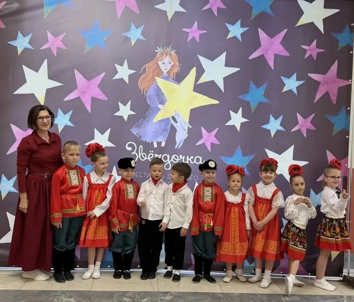 НАШИ ЗВЕЗДЫ НА ФЕСТИВАЛЕ «ЗВЁЗДОЧКА» ✨

16 мая в ДК «Красный Перекоп» прошёл отборочный тур фестивал