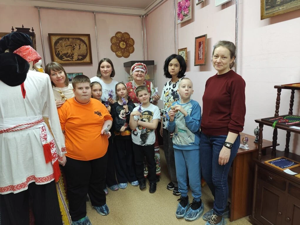 ОТКРЫТИЕ ВЫСТАВКИ «КРАСОТА СВОИМИ РУКАМИ»
