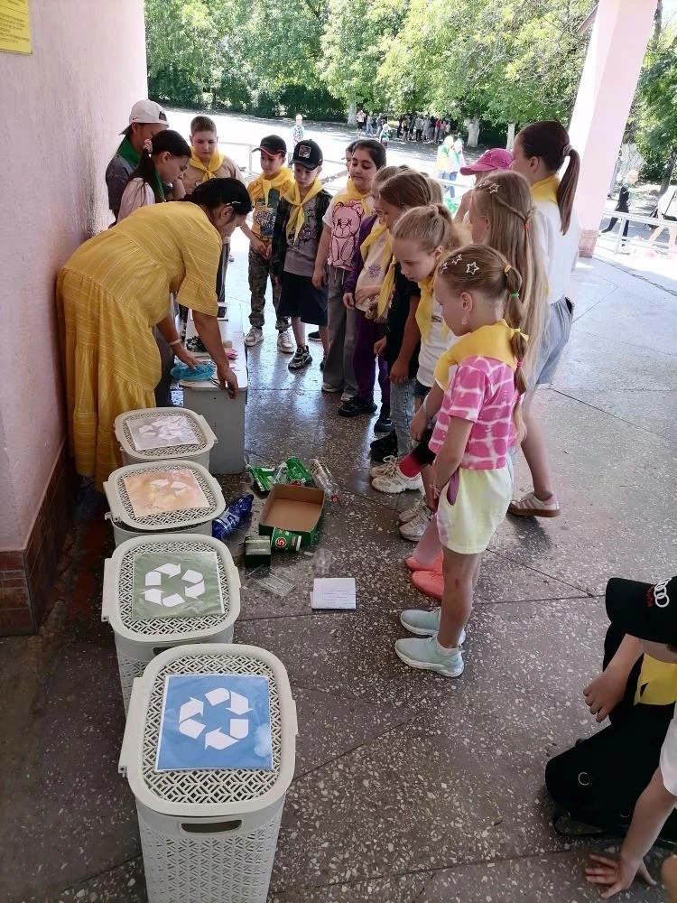 🌿 Сохраним планету вместе: увлекательный квест в нашем лагере! 🌿
Сегодня в нашем лагере прошло зах