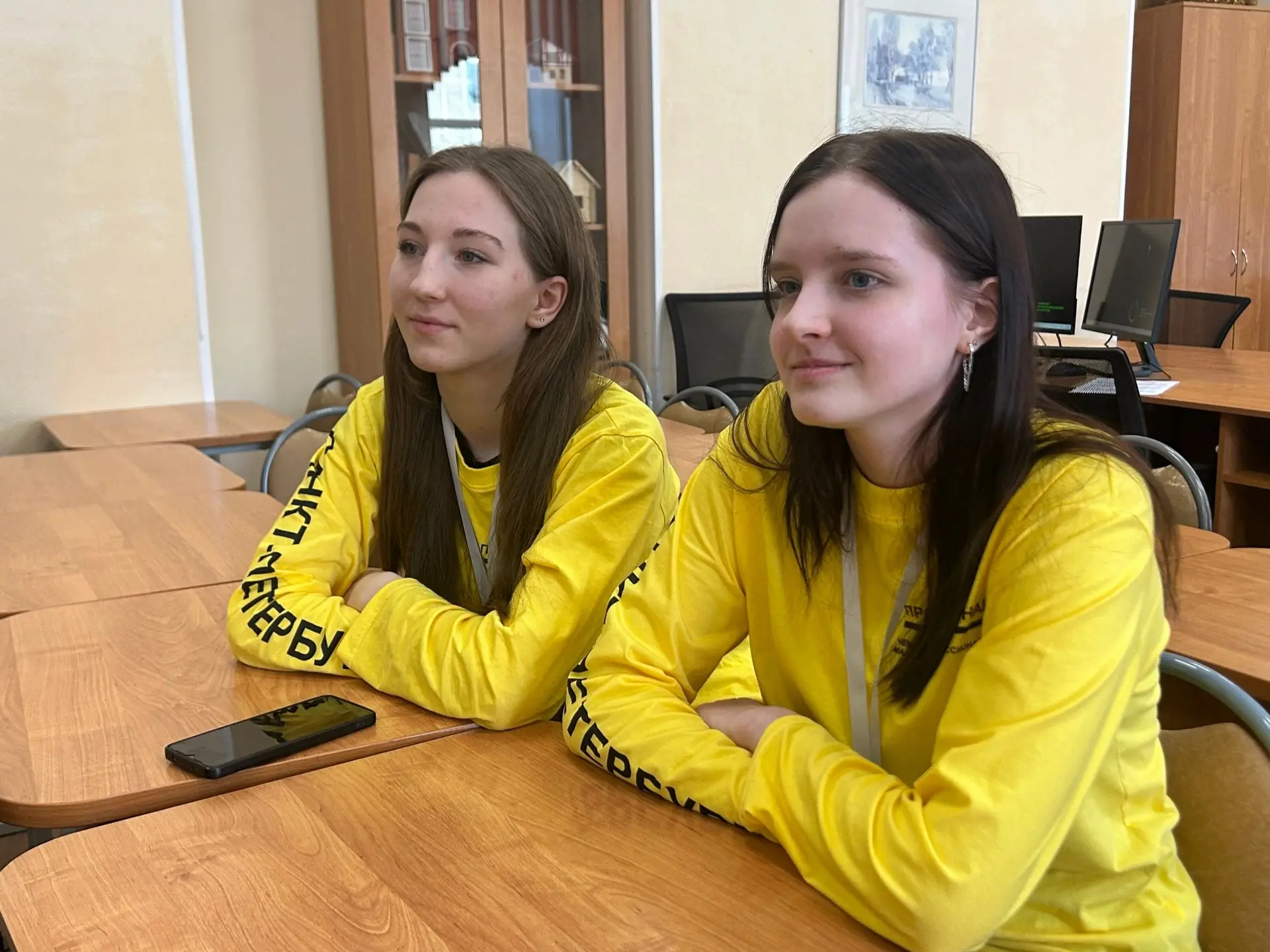 👷Цифровое будущее уже здесь: ученица 9Б класса приняла участие в престижном чемпионате «Профессионал