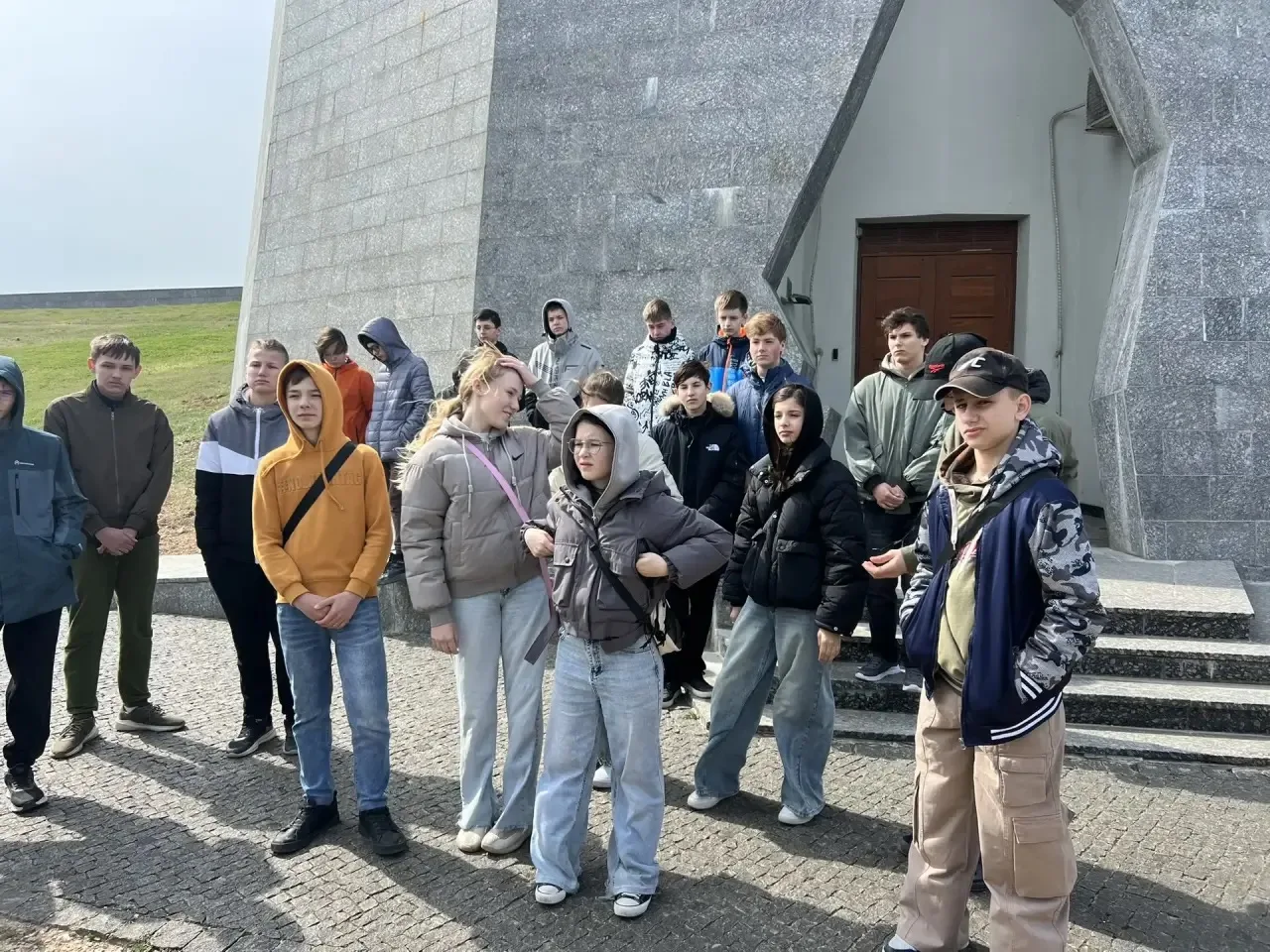 Каникулы — это не только отдых, но и возможность узнать что-то важное и по-настоящему ценное ✨  Ребя