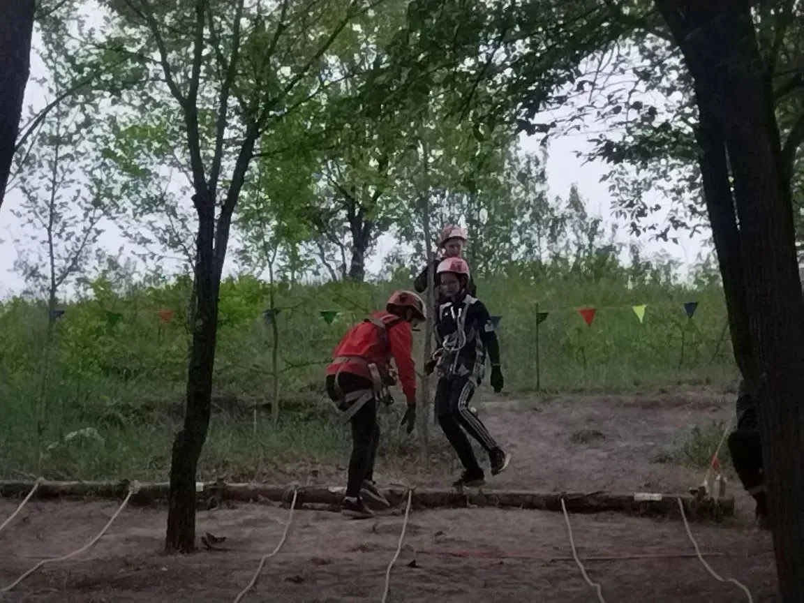 🗺️🔥 НАШИ УЧЕНИКИ — УЧАСТНИКИ СОРЕВНОВАНИЙ ПО ТУРИЗМУ! 🔥  Друзья! С радостью делимся впечатлениями о 