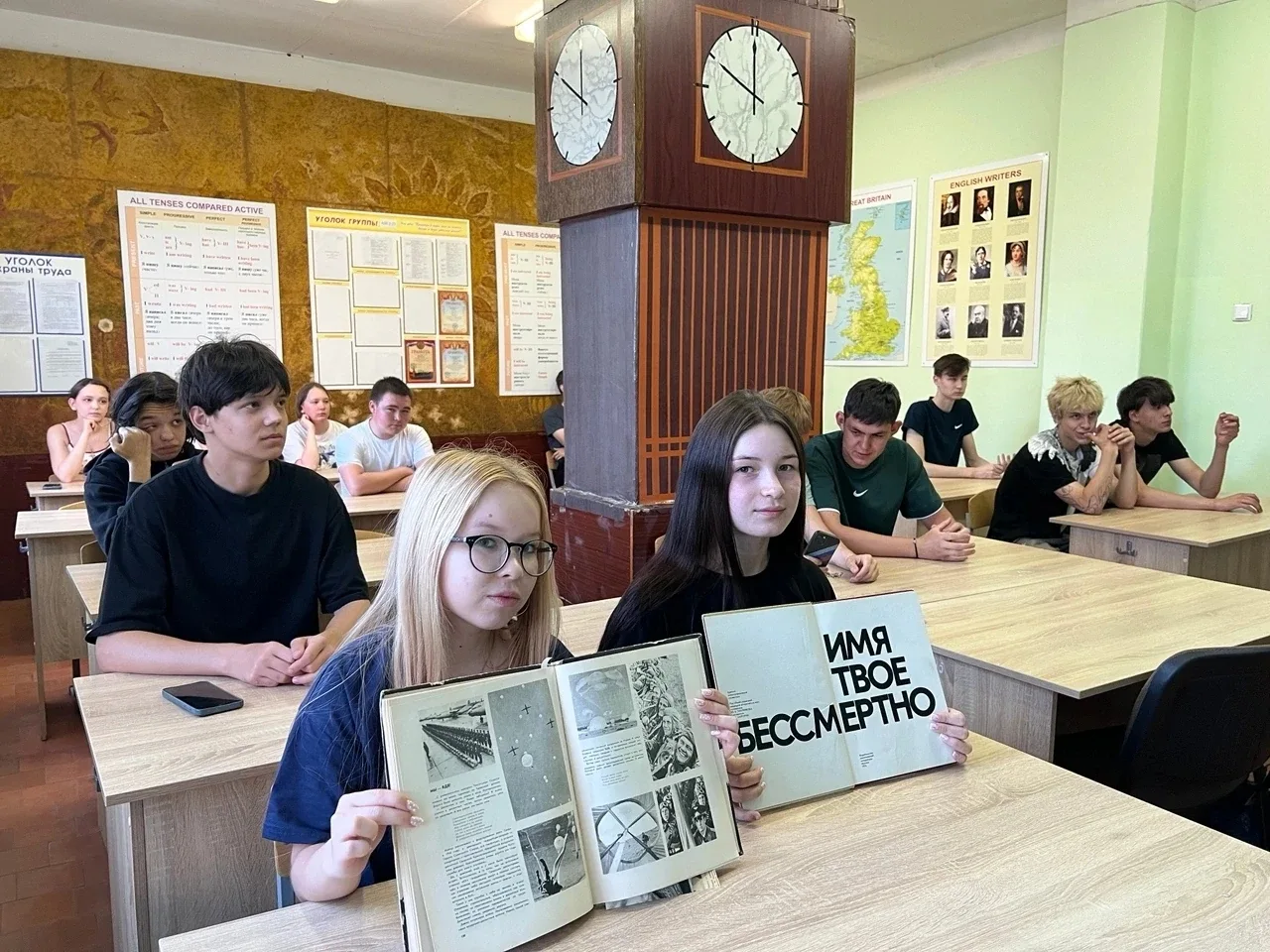 🕯️ «Первый день войны»: урок памяти в общежитии колледжа

22 июня — день, который навсегда изменил 