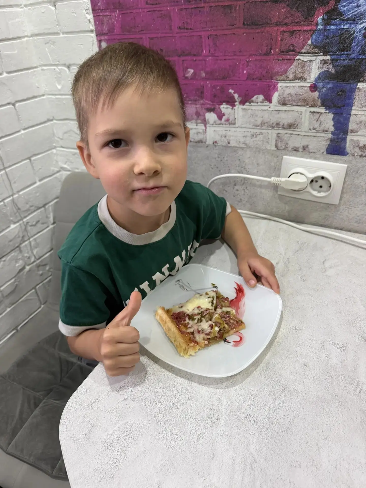 В рамках нашего кулинарного челленджа «Традиционные блюда нашей семьи» юный шеф-повар Х...