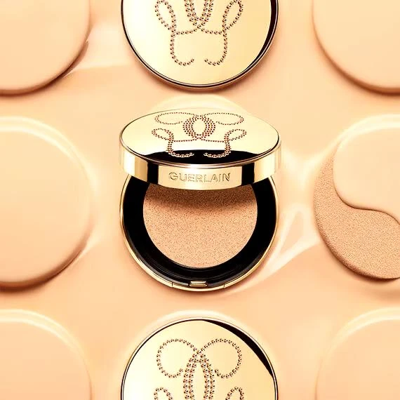 Guerlain Parure Gold Cushion 🤩
100% оригинал 
Тональное средство-кушон для лица | 00N Бежевый 🤩

О