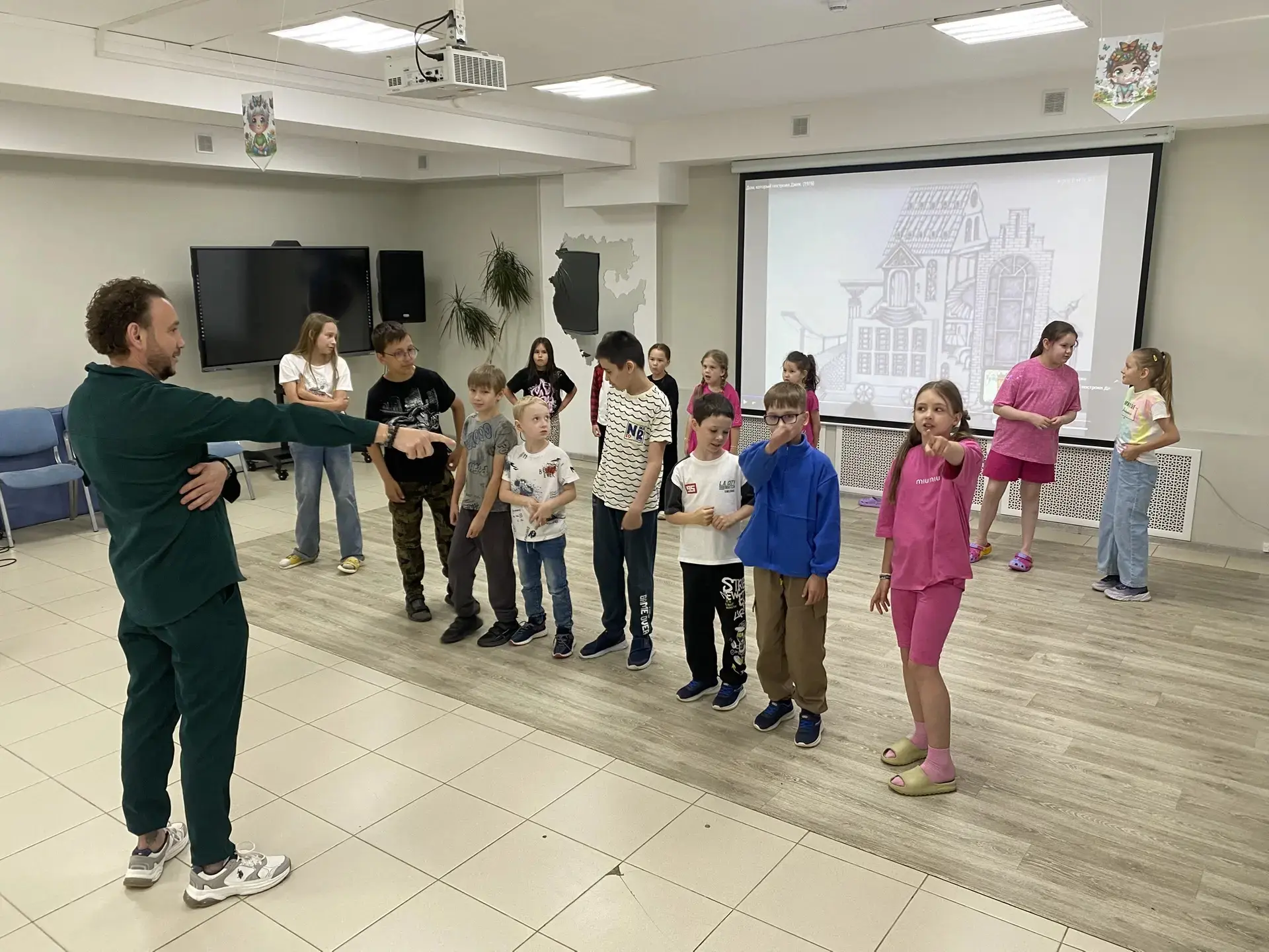 Новая неделя талантов в "Городе талантов"!

Летние каникулы продолжаются, и в МАОУ ДО ЦРиТ "Город та