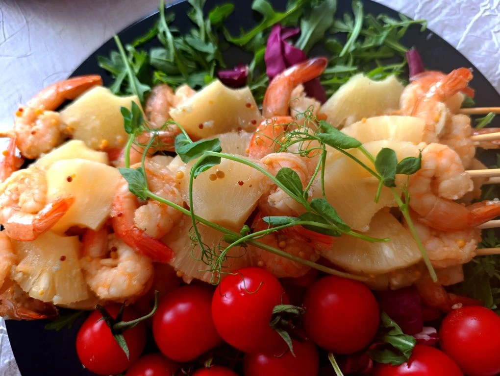 ШАШЛЫК ИЗ КРЕВЕТОК С АНАНАСАМИ