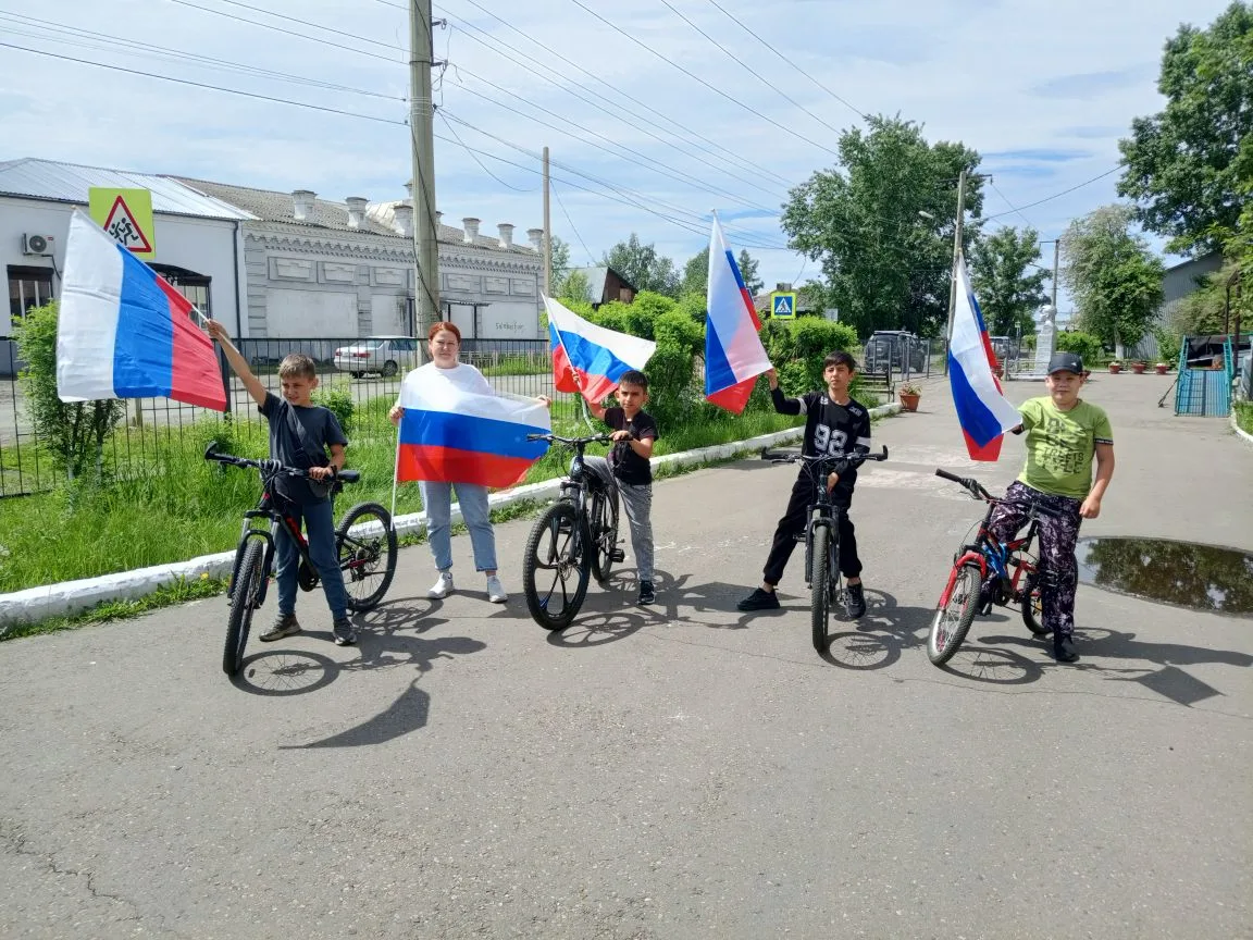 ✨Ежегодно 22 августа в России отмечается День Государственного флага Российской Федерац...