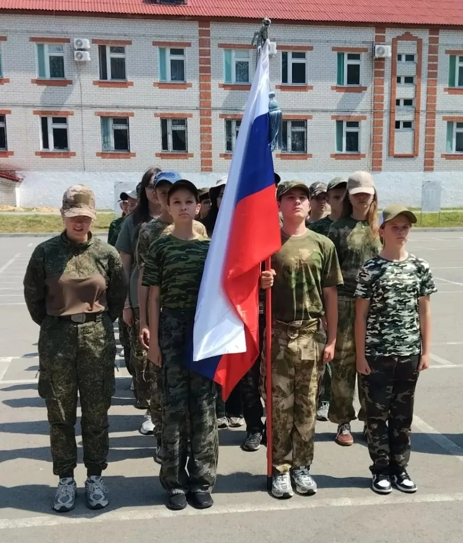 🇷🇺Наш военно- патриотический  клуб"Сапсан" принимает участие во 2 областной смене "Патриоты Черноз