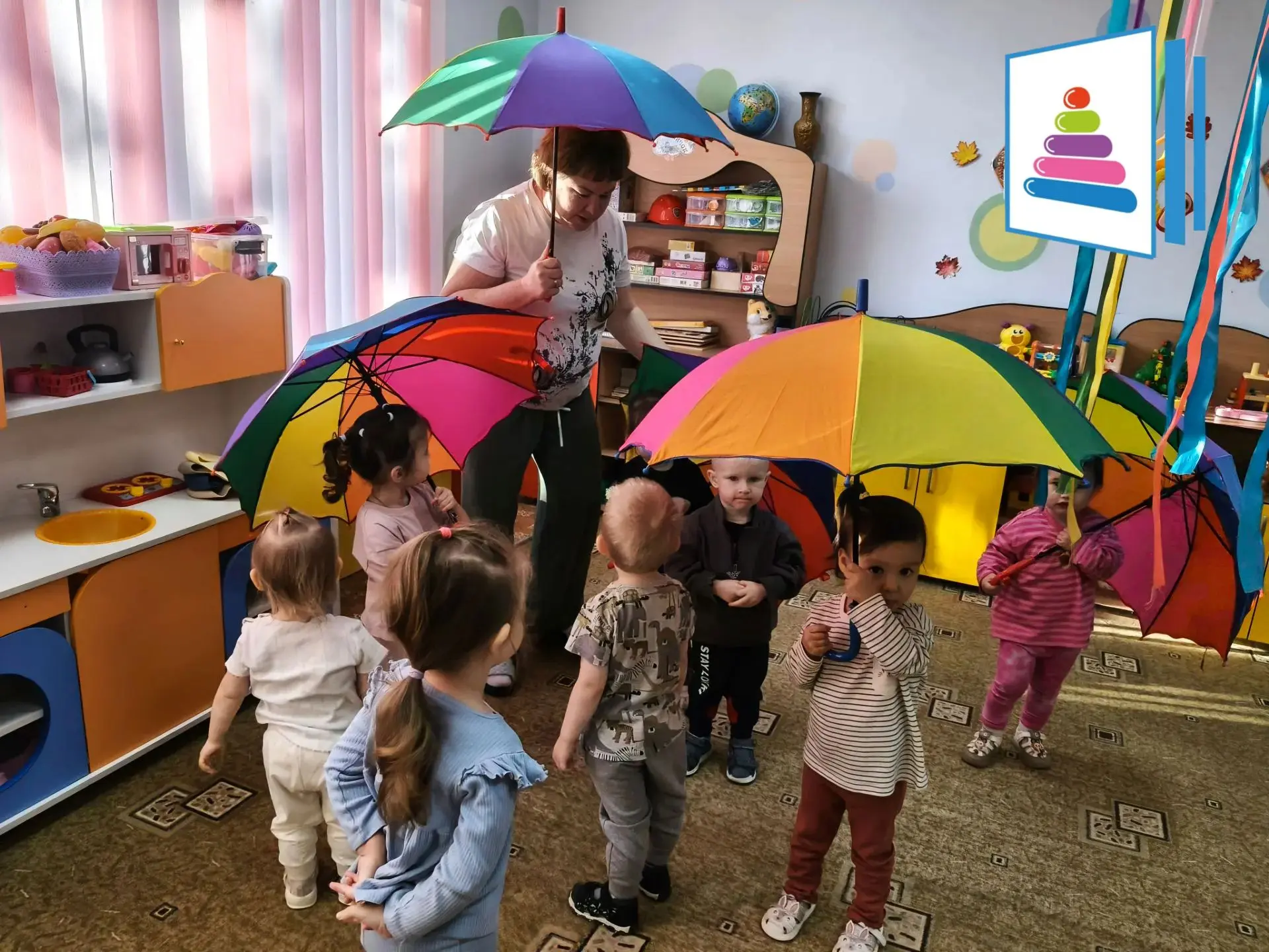 ☂️ Зонтик, зонтик разноцветный!