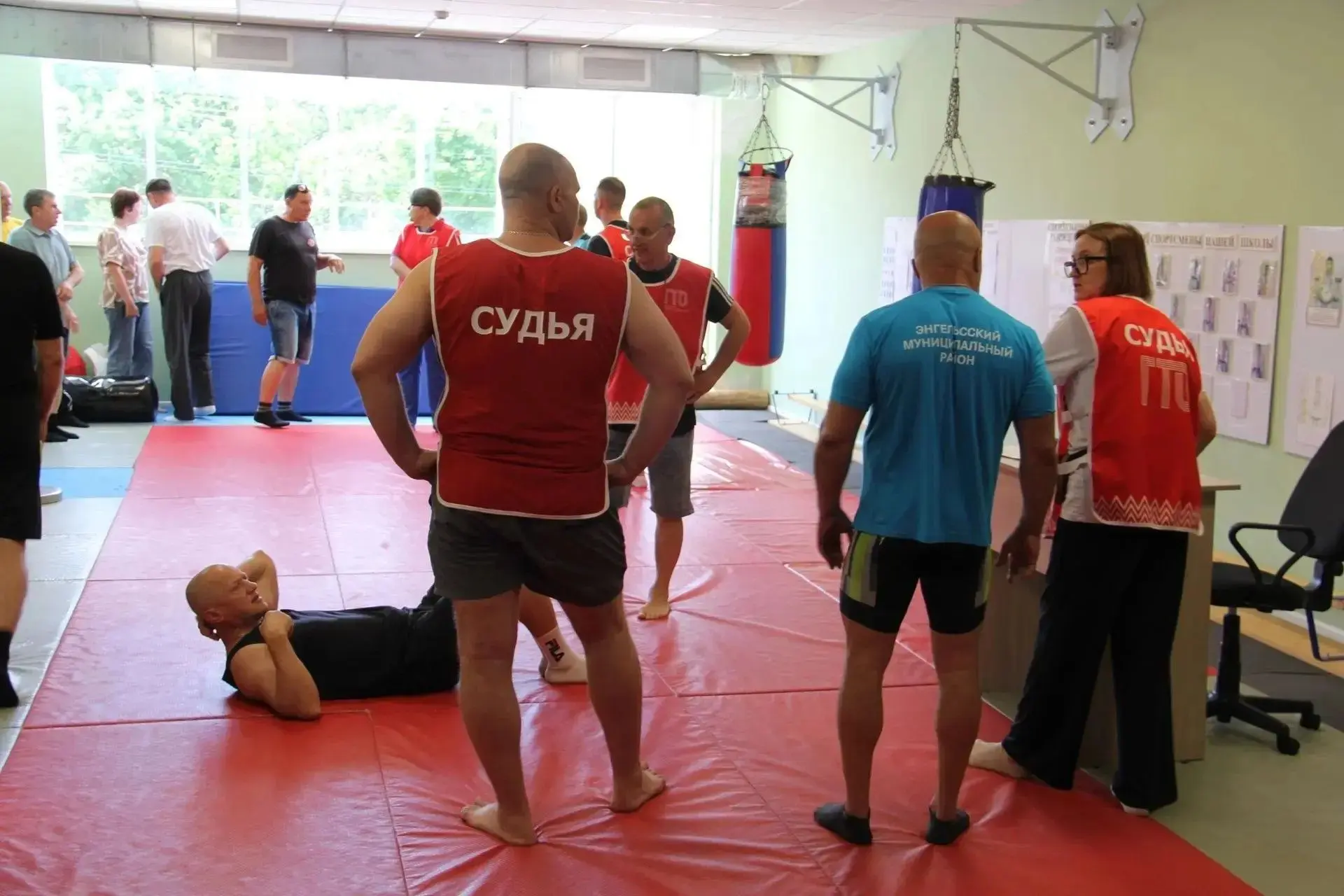Участие тренеров-преподавателей спортивной школы в судействе  Всероссийского физкультур...