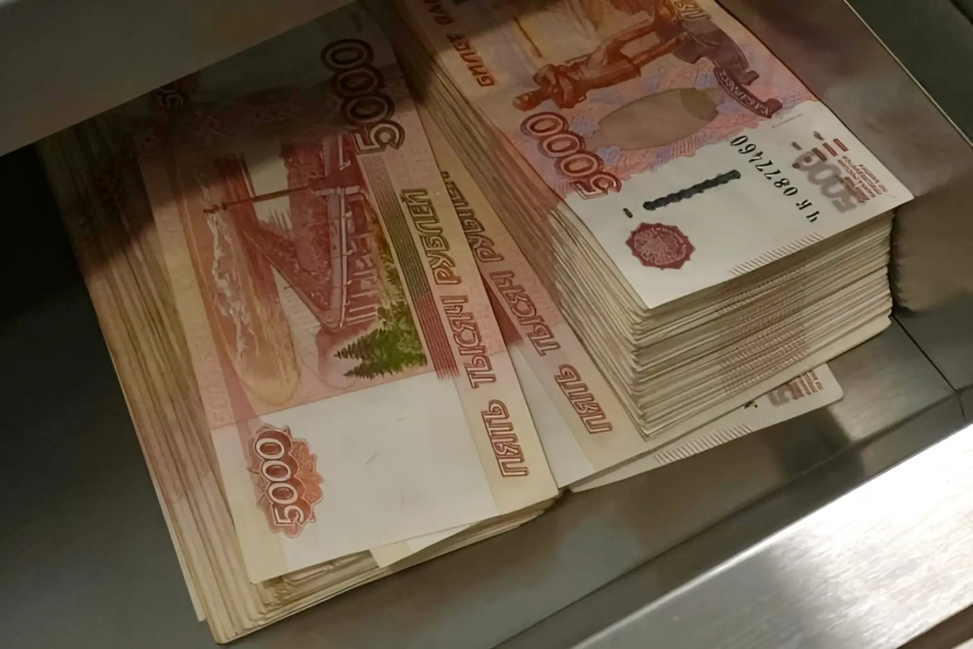 Средняя зарплата в Перми достигла 99,5 тысячи рублей

По итогам 2025 года среднемесячная зарплата в 