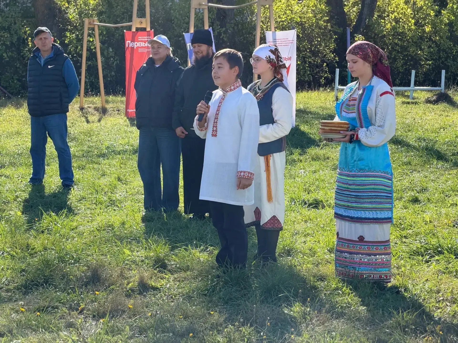 💫 В Торбеевском районе определили лучшую туристическую семью
