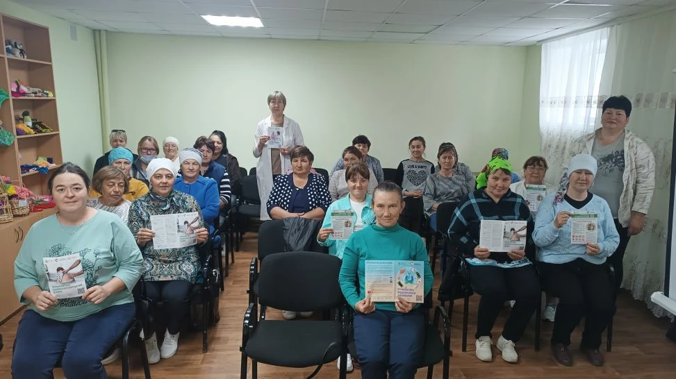 Сегодня на базе КЦСОН «Забота» в рамках работы стационарно замещающей технологии «Школа...